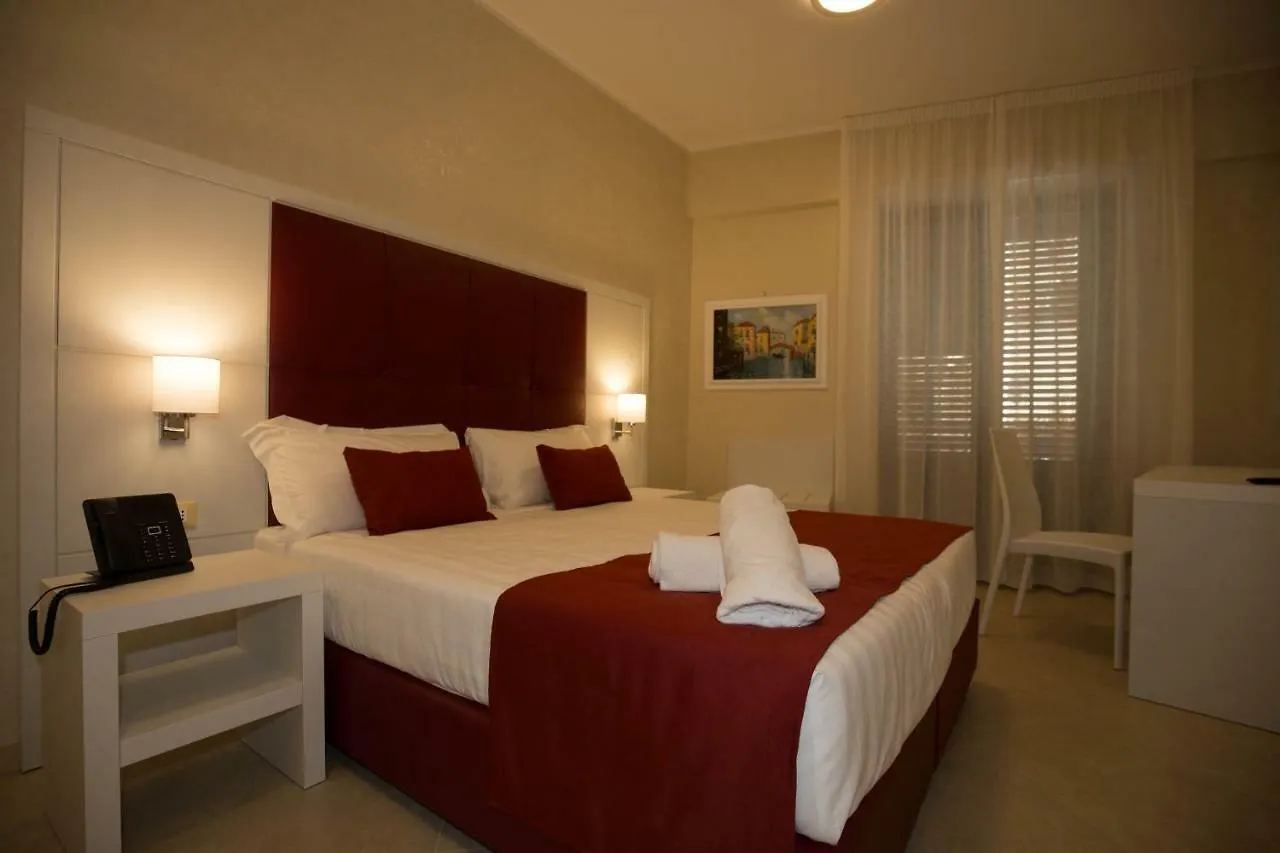 La Serenissima Hotel باليرمو