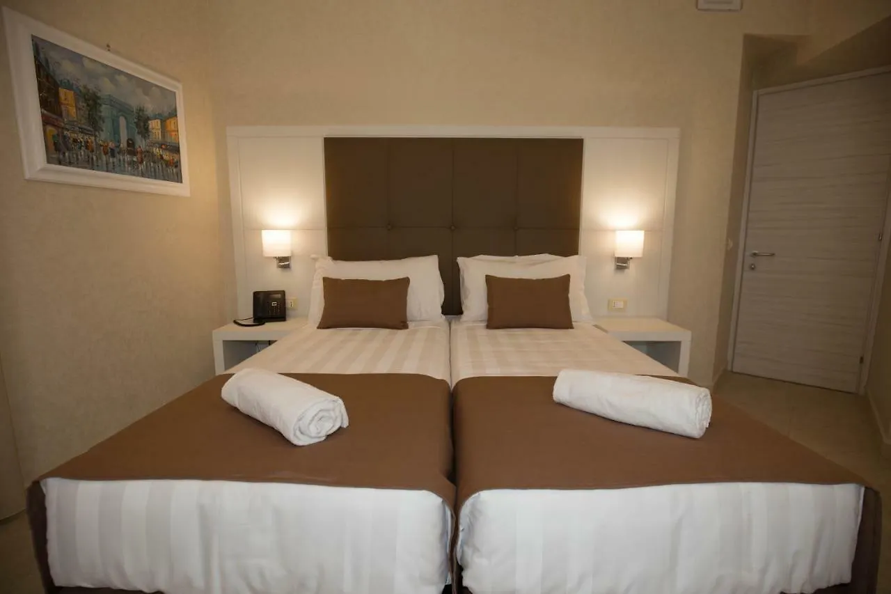 La Serenissima Hotel Palermo 3*,  Italien